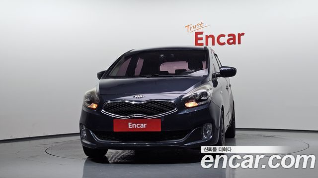 Kia Carens 2.0 LPi Trendy — пробег 189 820 км — фото 3 из 5