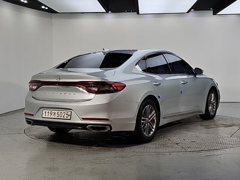 Hyundai Grandeur 2.4 Modern — пробег 90 304 км — фото 4 из 5
