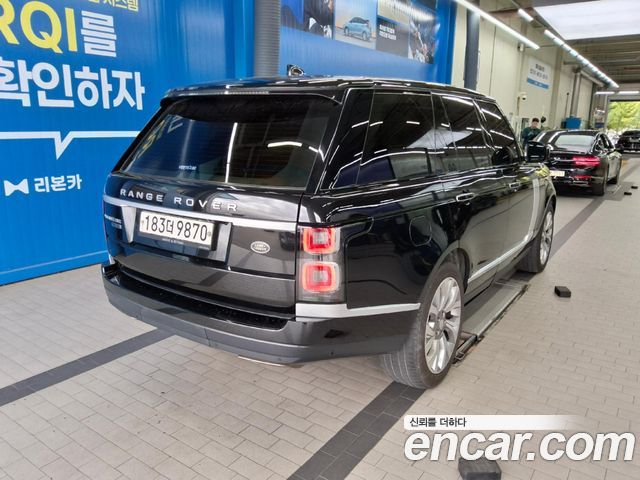Land Rover Range Rover 4.4 SDV8 Vogue SE DIESEL — пробег 121 500 км — фото 2 из 5