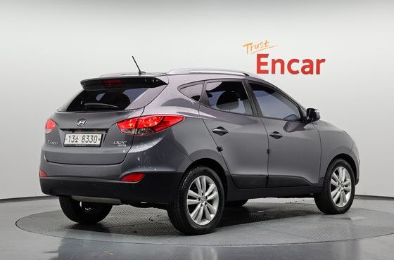 Hyundai Tucson Diesel 2WD LX20 Smart-Pack — пробег 126 460 км — фото 2 из 5