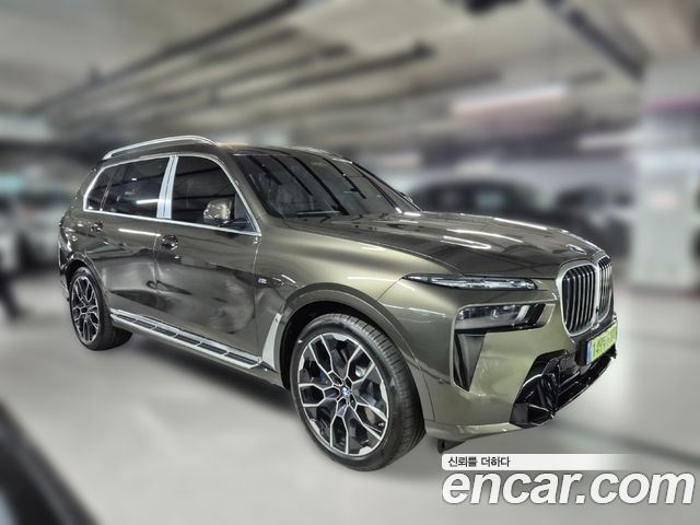 BMW X7 xDrive 40i M Sport 6STR — пробег 2 380 км — фото 3 из 5