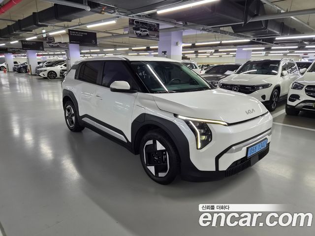 Kia EV3 Long Range 2WD AIr — пробег 58 855 км — фото 2 из 5