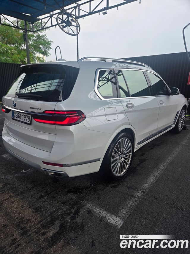 BMW X7 xDrive 40d Design Pure Excellence 7-Seater — пробег 29 000 км — фото 2 из 5