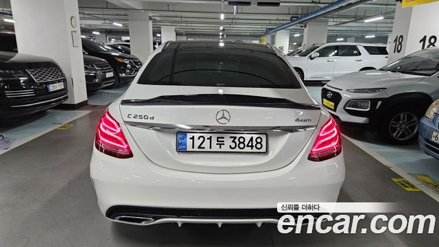 Mercedes-Benz C-Class C250 d 4MATIC — пробег 109 796 км — фото 4 из 5