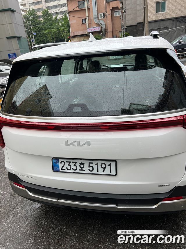 Kia Carnival HEV 9seater Signature — пробег 1 032 км — фото 3 из 5