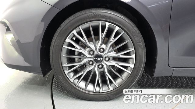 Kia K3 из Кореи Encar