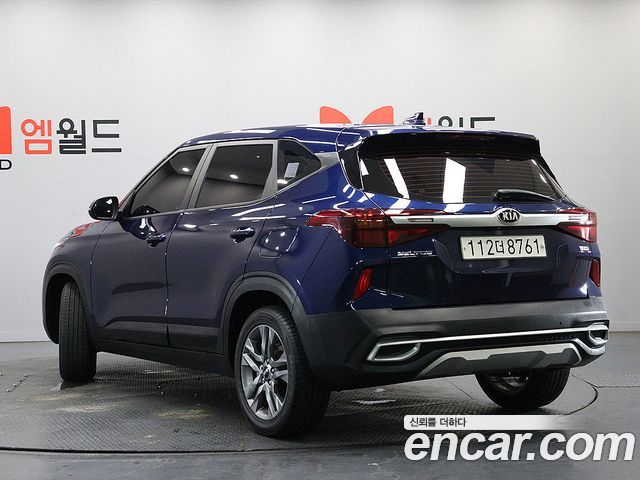 Kia Seltos из Кореи Encar