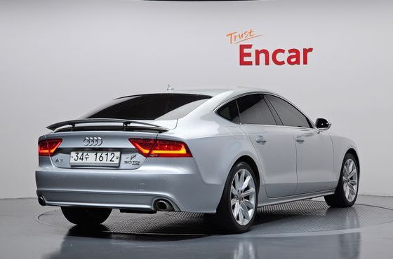 Audi A7 3.0 TDI Quattro Dynamic 4G — пробег 177 821 км — фото 2 из 5