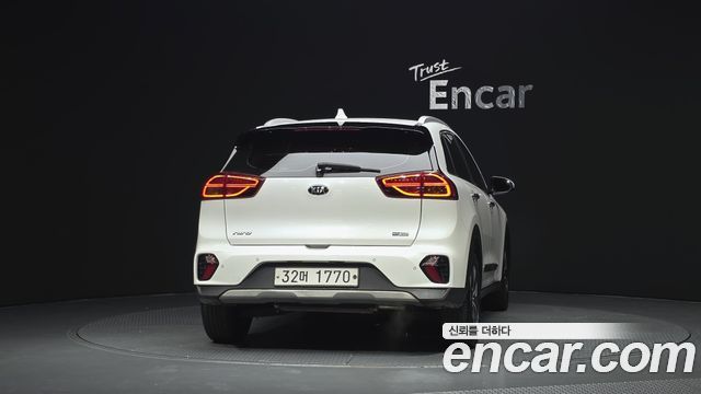 Kia Niro из Кореи Encar