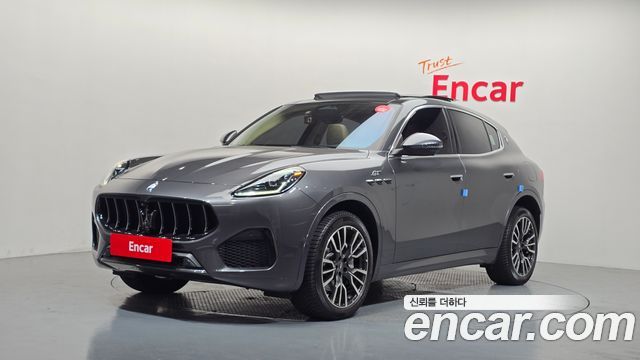 Maserati Grecale 2.0 AWD GT Type P — пробег 27 995 км — фото 1 из 5