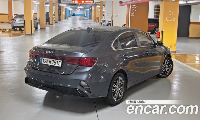 Kia K3 из Кореи Encar