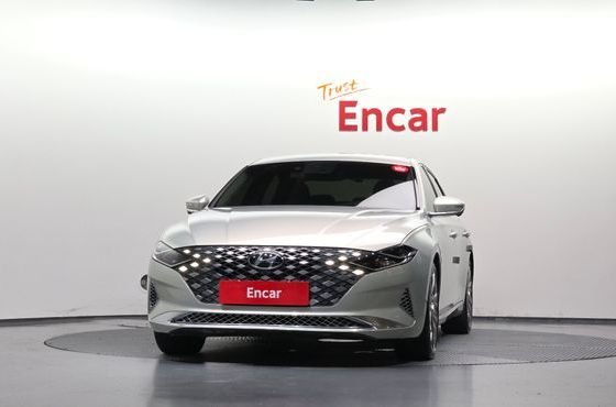 Hyundai Grandeur 2.5 Calligraphy — пробег 64 938 км — фото 3 из 5