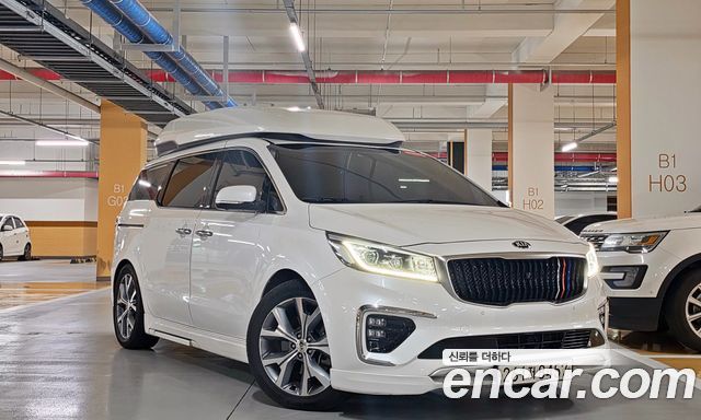 Kia Carnival Gasoline 9-Seater Noblesse Special — пробег 74 283 км — фото 3 из 5