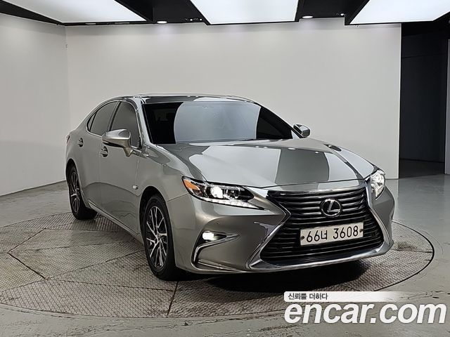 Lexus ES Supreme XV60 — пробег 90 891 км — фото 2 из 5