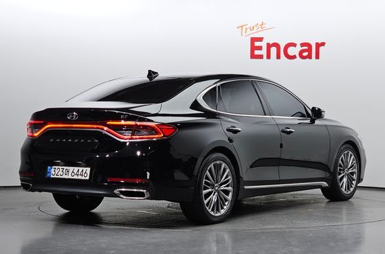 Hyundai Grandeur 3.0 Exclusive Special — пробег 182 781 км — фото 2 из 5