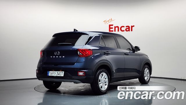Hyundai Venue из Кореи Encar
