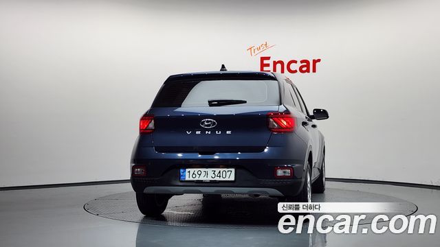 Hyundai Venue из Кореи Encar