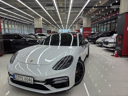 Porsche Panamera 4.0 GTS — пробег 39 227 км — фото 1 из 5