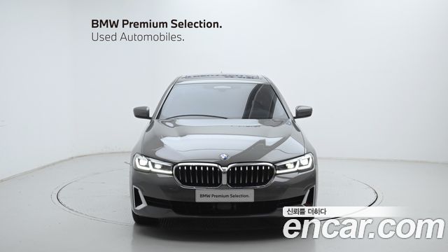 BMW 5-Series 530i xDrive Luxury — пробег 37 504 км — фото 3 из 5