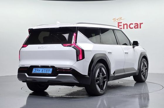 Kia EV9 Long Range 4WD Earth — пробег 44 062 км — фото 2 из 5
