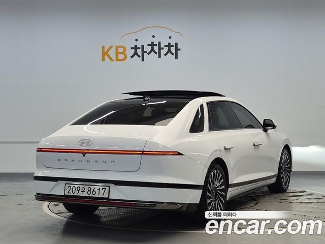 Hyundai Grandeur 2,5 Gasoline 2WD Calligraphy — пробег 54 918 км — фото 3 из 5