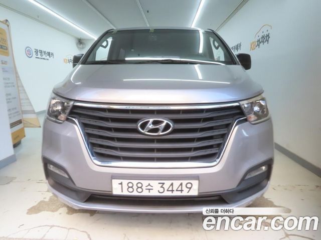 Hyundai Starex Urban 9-Seater Premium — пробег 94 592 км — фото 3 из 5