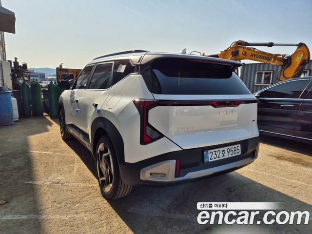 Kia Seltos HEV 1.6 2WD Signature — пробег 2 045 км — фото 4 из 5
