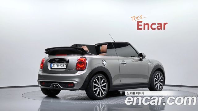 Mini Cooper Convertible Standard 3rd — пробег 52 896 км — фото 2 из 5