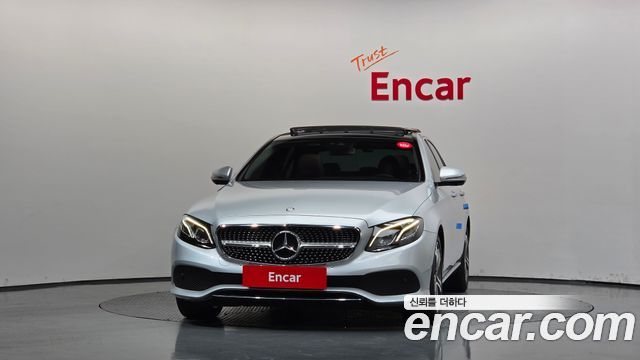 Mercedes-Benz E-Class из Кореи Encar