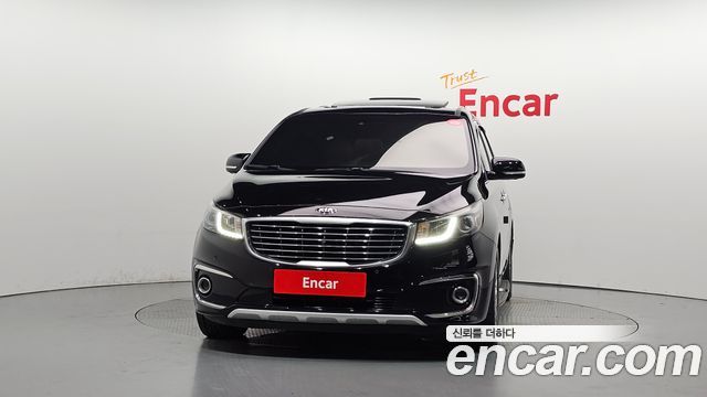 Kia Carnival 7-seater Limousine President — пробег 312 081 км — фото 3 из 5