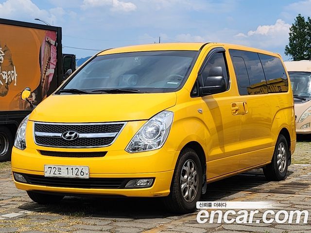 Hyundai Starex 12-Seater Wagon CVX Luxury — пробег 157 845 км — фото 1 из 5