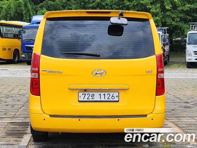 Hyundai Starex 12-Seater Wagon CVX Luxury — пробег 157 845 км — фото 5 из 5