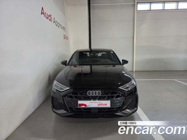 Audi A3 40 TFSI Premium — пробег 4 800 км — фото 3 из 5