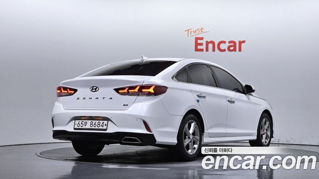 Hyundai Sonata 2.0 Smart — пробег 117 781 км — фото 2 из 5