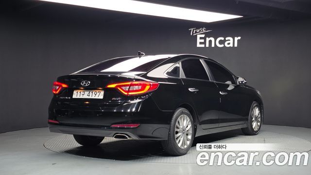 Hyundai Sonata 1.7 Diesel Smart — пробег 186 038 км — фото 2 из 5