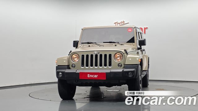 Jeep Wrangler 3.6 Sahara 4Door — пробег 83 119 км — фото 3 из 5