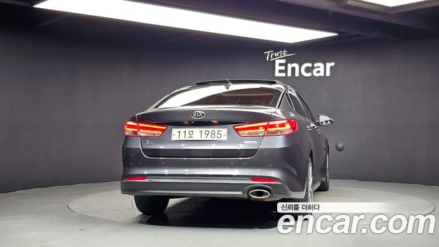 Kia K5 из Кореи Encar