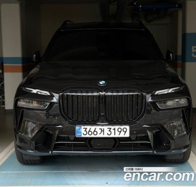 BMW X7 xDrive 40i M Sport 6STR — пробег 32 100 км