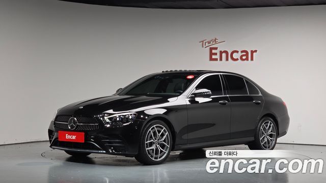 Mercedes-Benz E-Class E220d 4MATIC AMG Line — пробег 66 326 км — фото 1 из 5