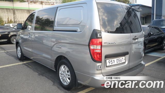 Hyundai Starex Van 5-Seater Modern — пробег 31 445 км — фото 5 из 5