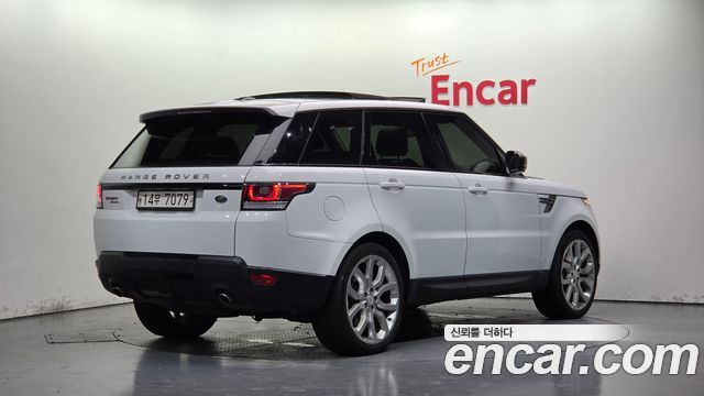 Land Rover Range Rover Sport 3.0 SDV6 HSE Dynamic — пробег 158 169 км — фото 2 из 5