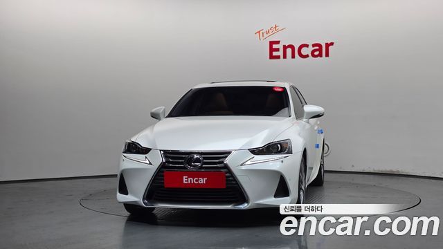 Lexus IS Supreme — пробег 41 742 км — фото 3 из 5