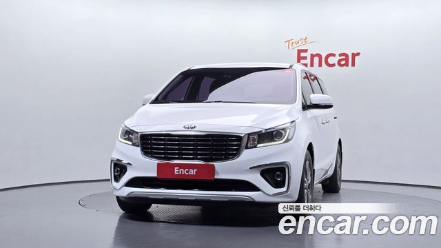 Kia Carnival из Кореи Encar