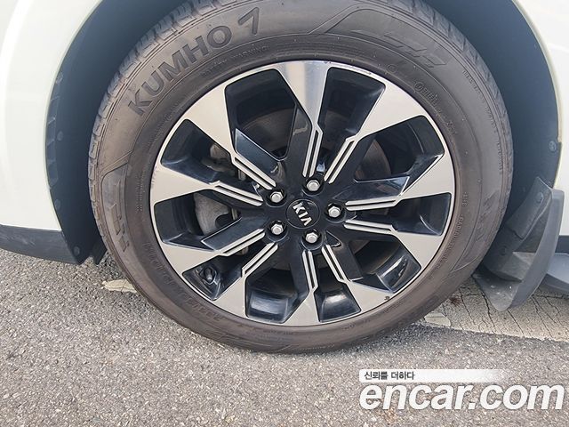 Kia Carnival Diesel 7-Seater Signature — пробег 76 400 км — фото 5 из 5