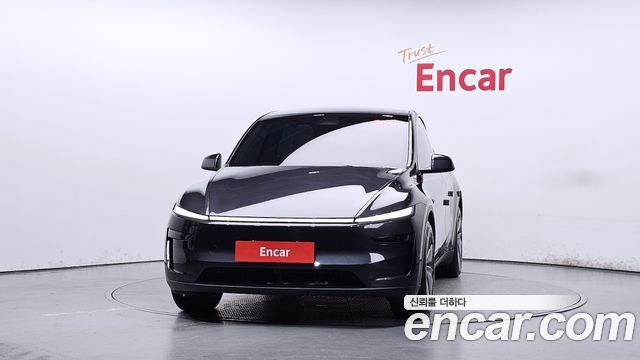 Tesla Model Y RWD — пробег 27 950 км — фото 3 из 5