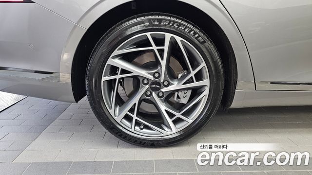 Genesis G90 Gasoline 3.5 Turbo AWD — пробег 4 856 км — фото 5 из 5