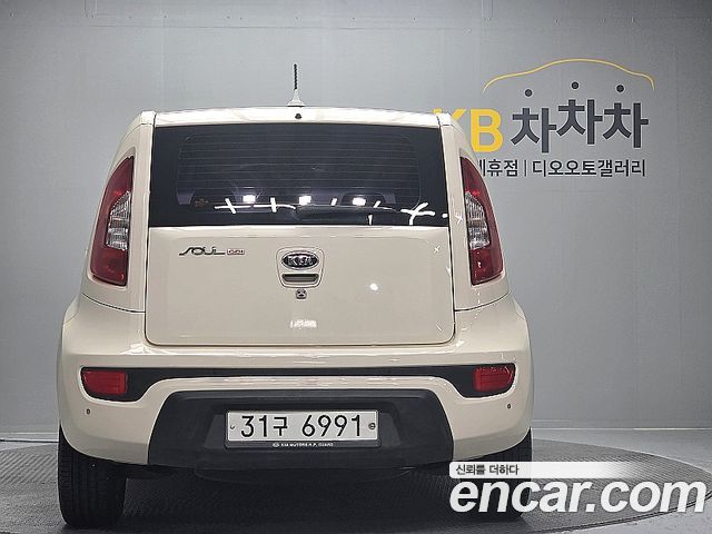 Kia Soul 1.6 GDI Luxury Standard — пробег 78 617 км — фото 5 из 5