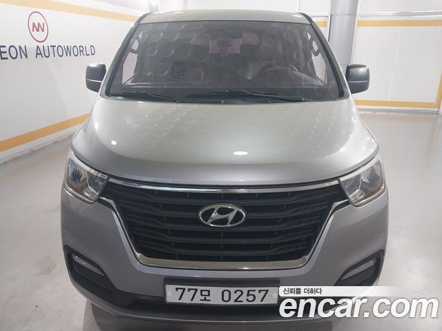 Hyundai Starex 4WD Wagon 12-Seater Modern — пробег 85 920 км — фото 2 из 5