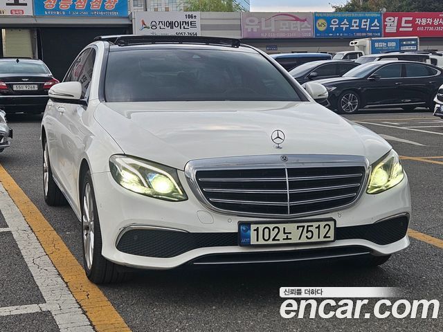 Mercedes-Benz E-Class E220d 4MATIC Exclusive — пробег 139 021 км — фото 2 из 5