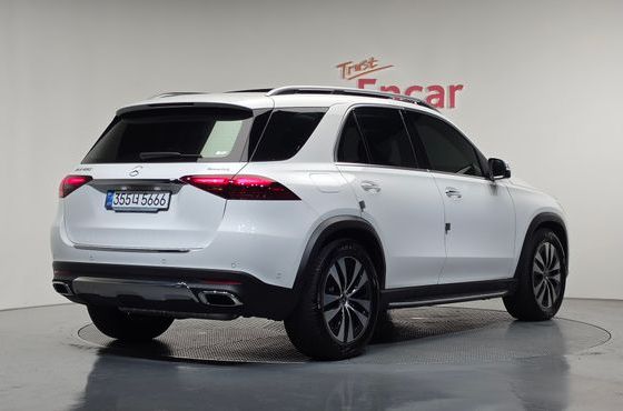 Mercedes-Benz GLE-Class GLE450 4MATIC — пробег 6 988 км — фото 2 из 5